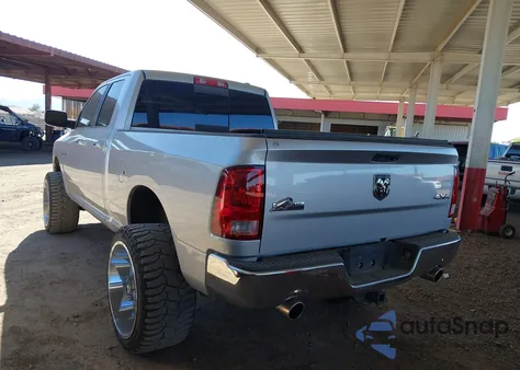 2010 Dodge Ram 1500 Slt/Sport/Trx из США, поврежденный, VIN 1D7RV1GT2AS197909
